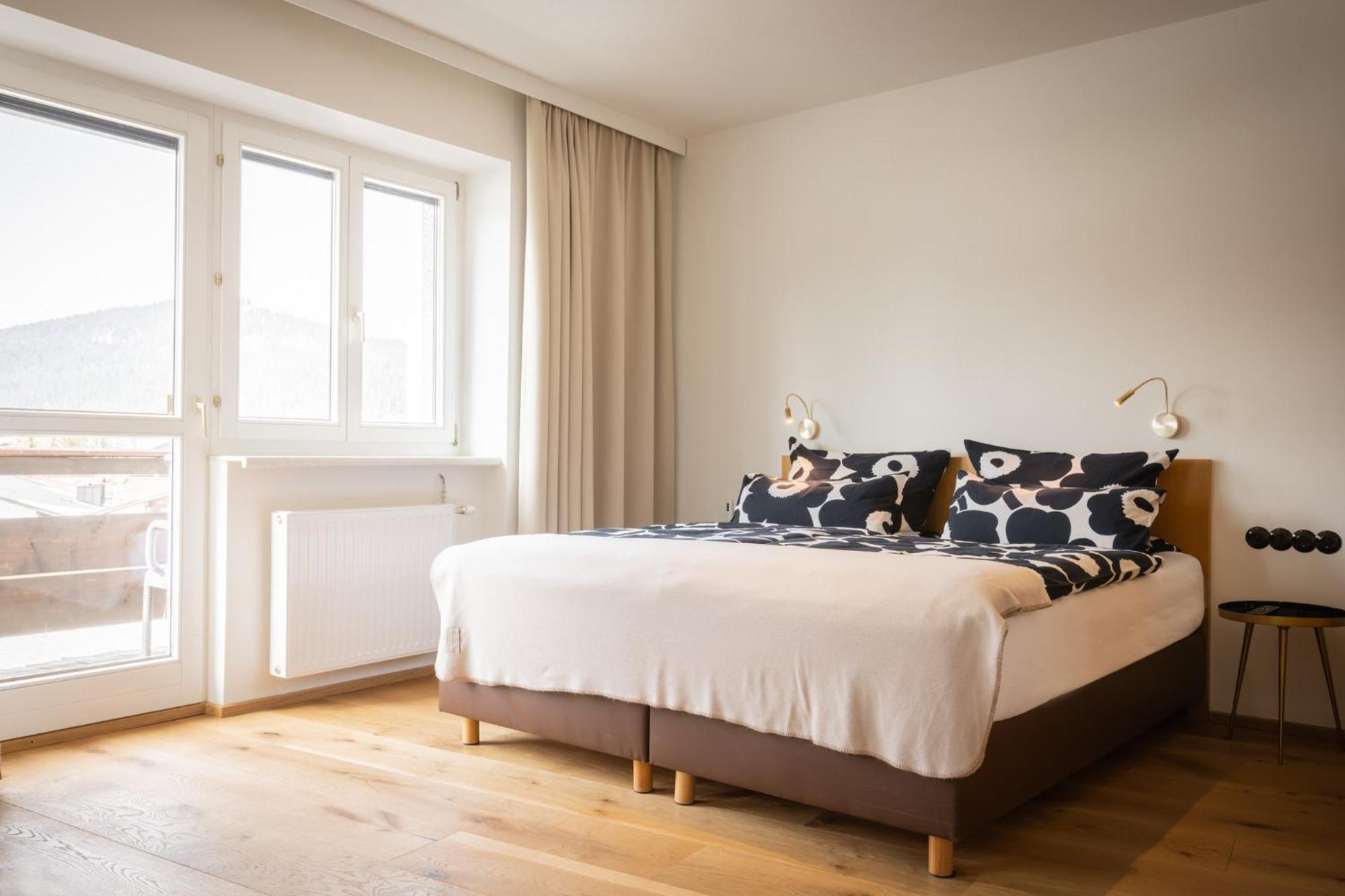 Hotel Berghof Seefeld in Tirol Bagian luar foto